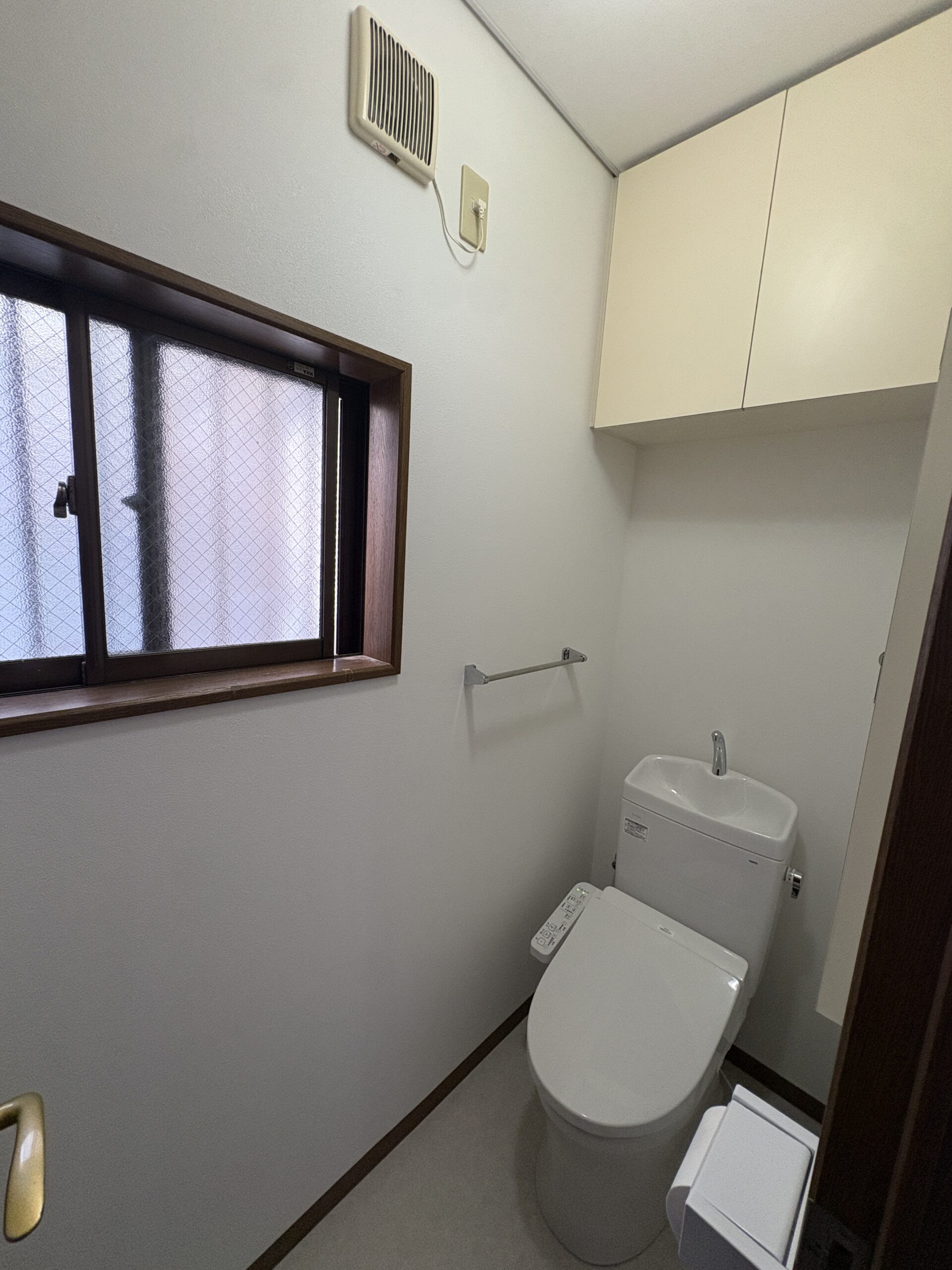 横浜市神奈川区 TOTOピュアレストQR ウォシュレットBV2 施工後写真