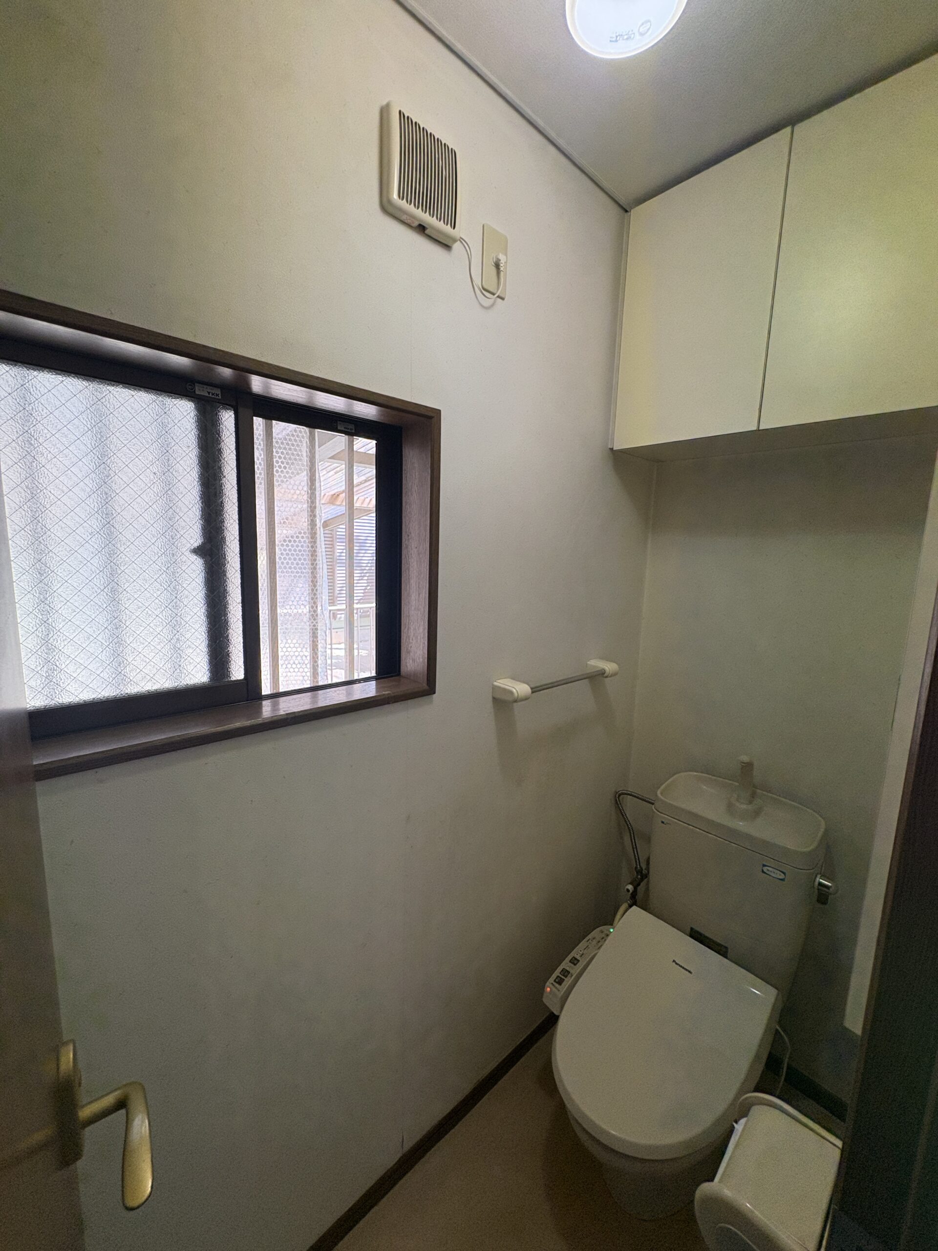 横浜市神奈川区 戸建て トイレ交換 内装工事 施工前写真