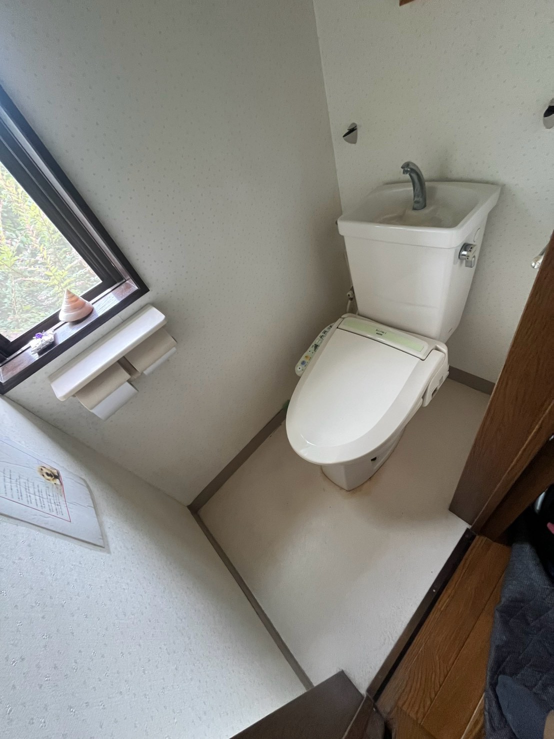 川崎市多摩区 戸建て トイレ交換 クッションフロア貼替 施工前写真