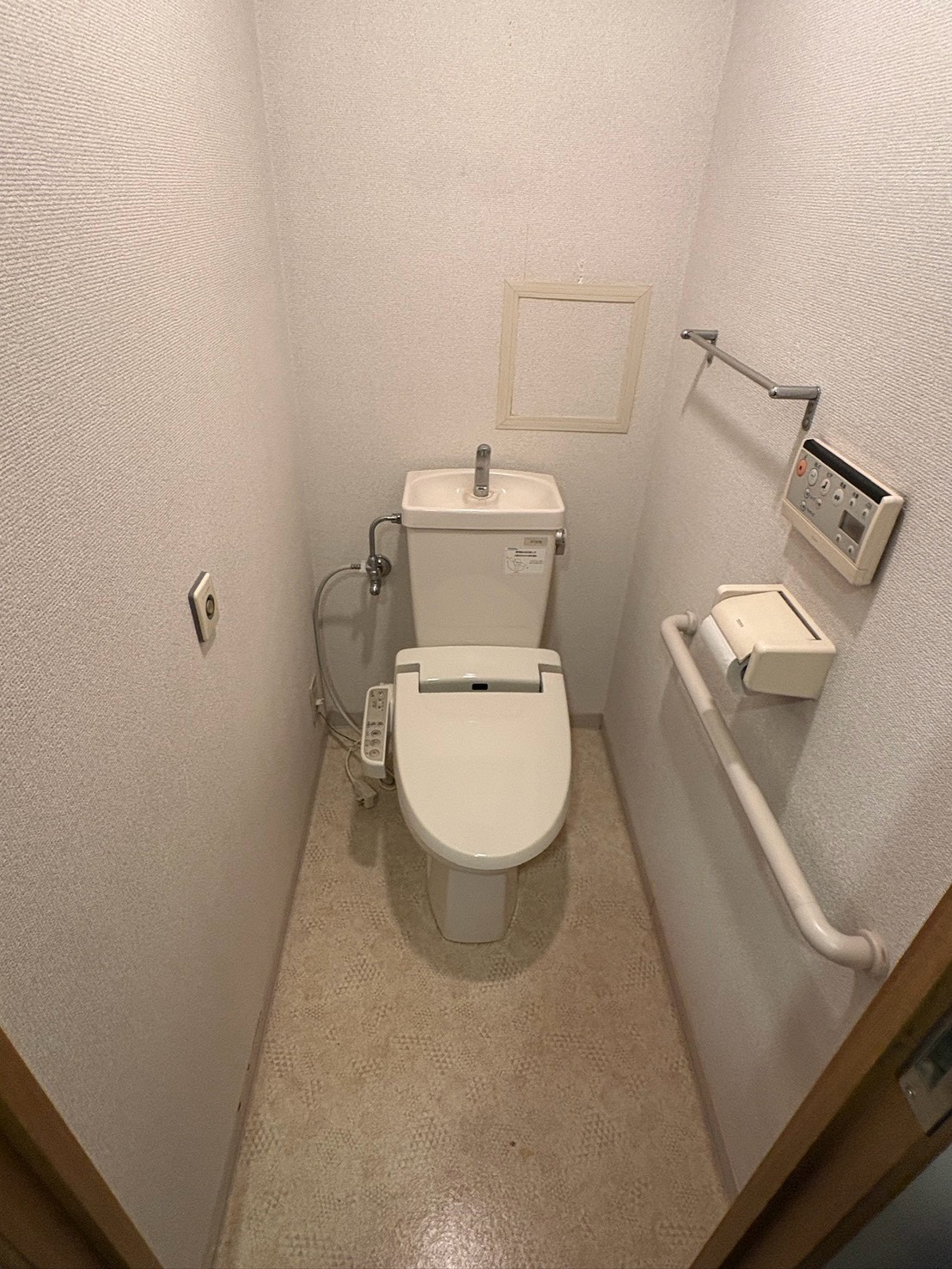 横浜市都筑区 マンション ネオレストRS2 トイレ交換 施工前写真
