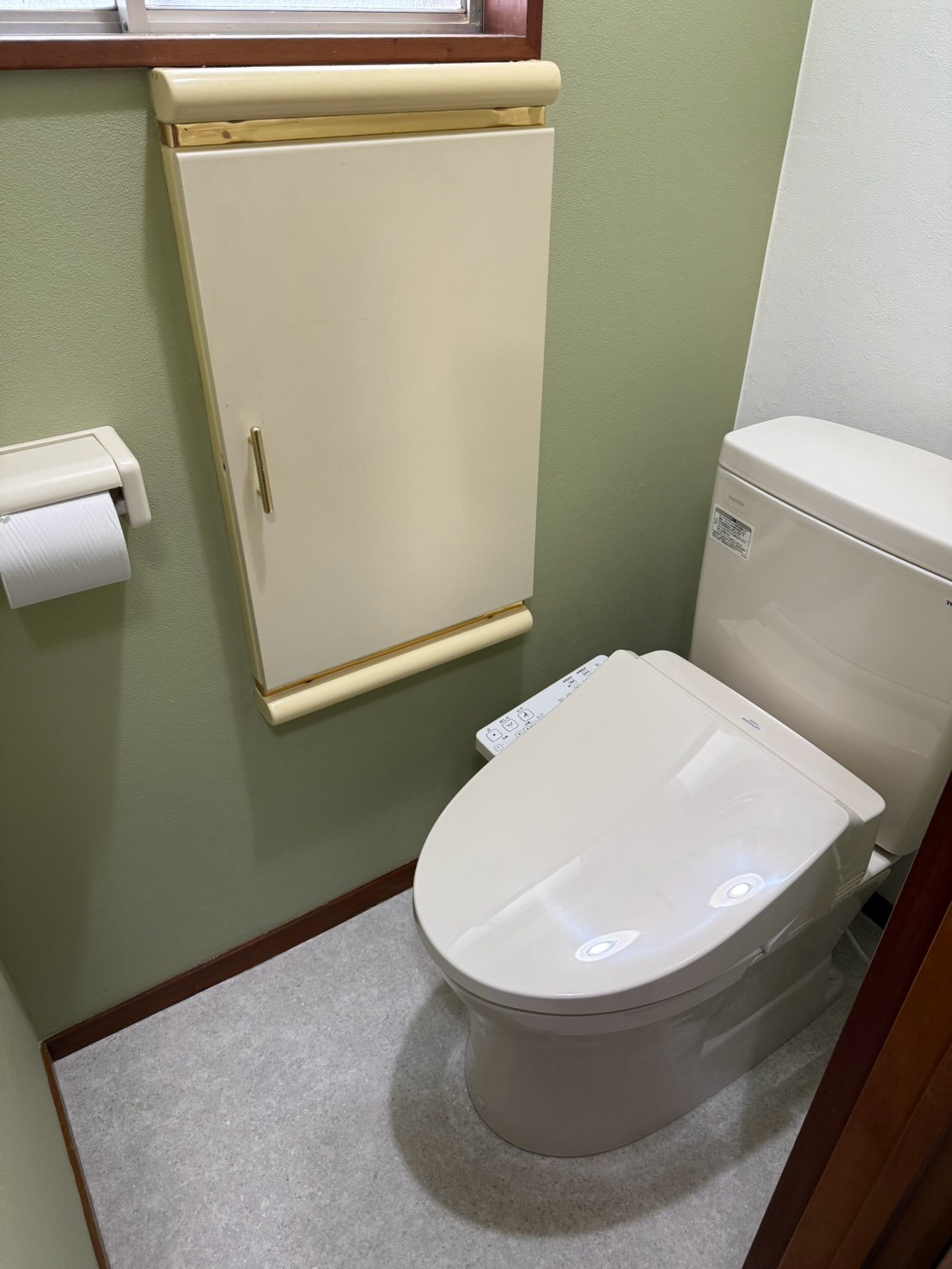 鎌倉市 ピュアレストQR ウォシュレットBV2 トイレリフォーム 施工後
