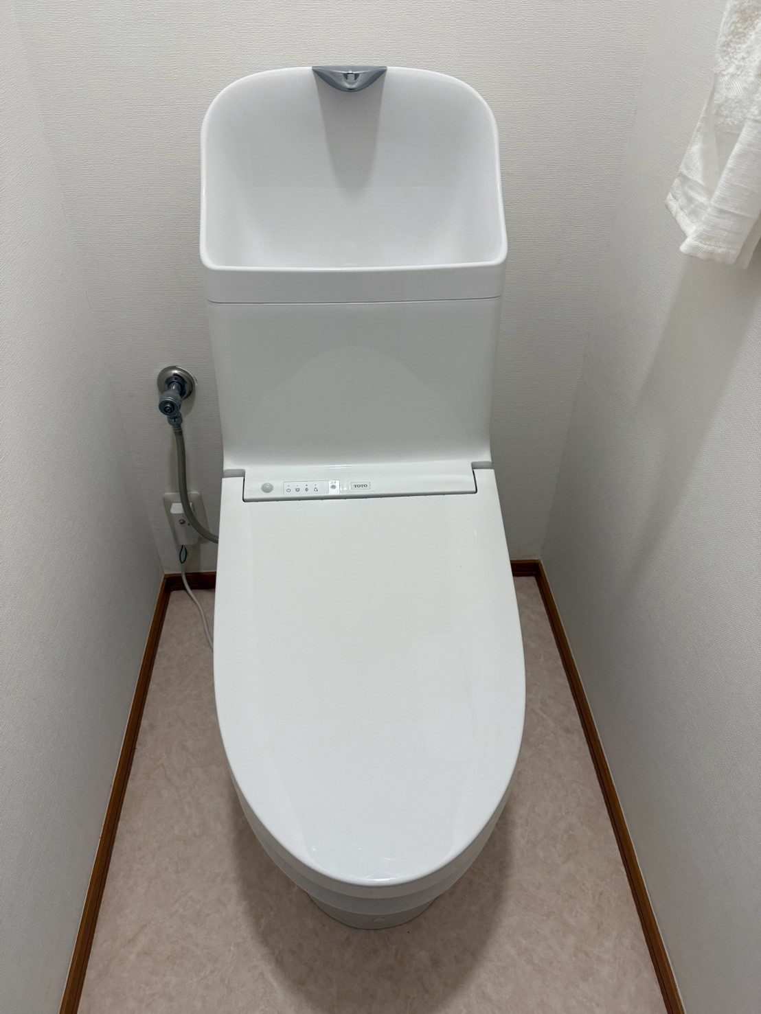 横浜市神奈川区 戸建て 2Fトイレ交換 施工前